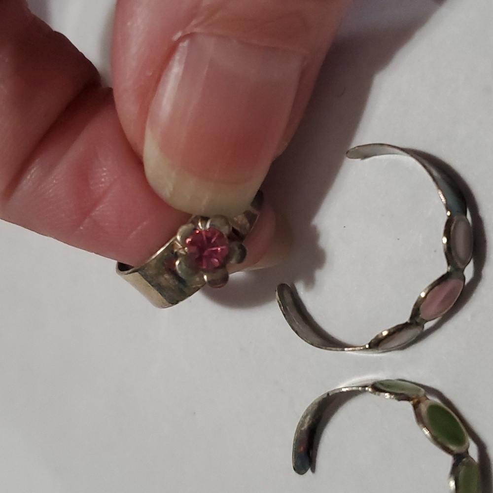 Multi colored Toe ring set - Picture 3 of 4